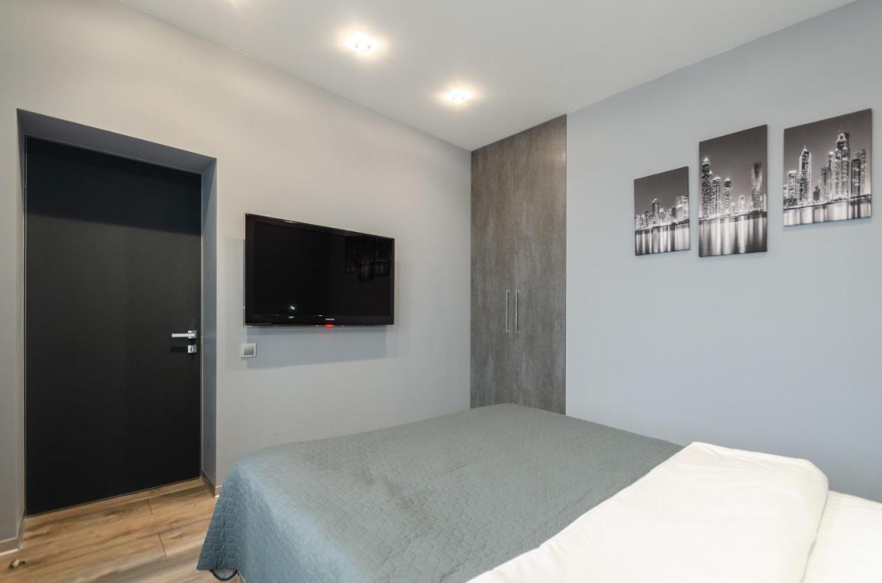 Petrovdom Apartment 77-94-59 In Rc Tetris Hall, Dilova Street 1-2 Kiev Extérieur photo