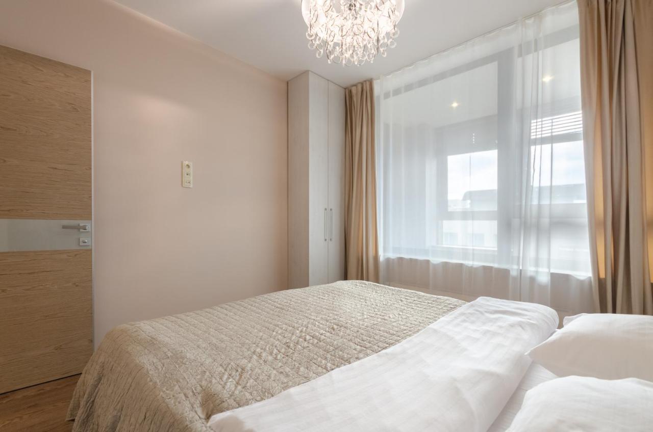 Petrovdom Apartment 77-94-59 In Rc Tetris Hall, Dilova Street 1-2 Kiev Extérieur photo