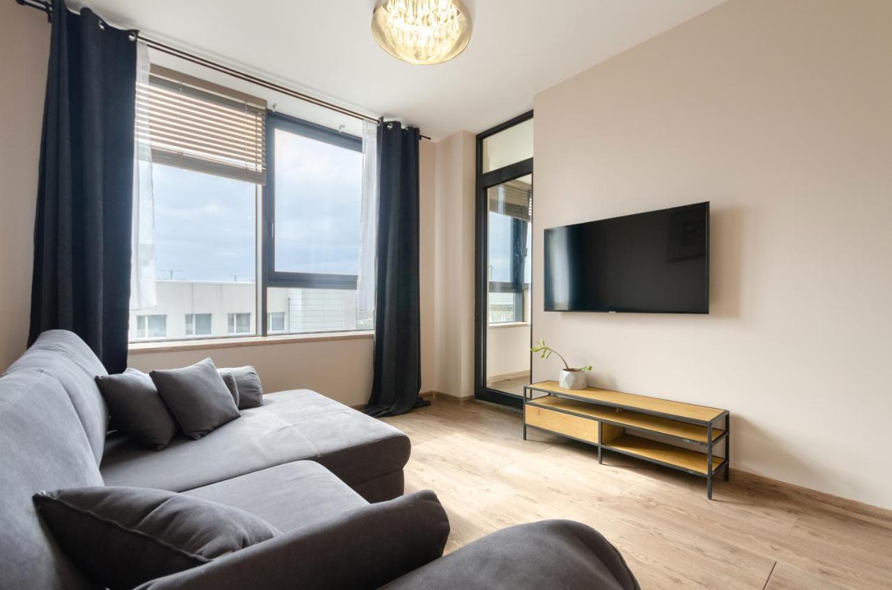 Petrovdom Apartment 77-94-59 In Rc Tetris Hall, Dilova Street 1-2 Kiev Extérieur photo