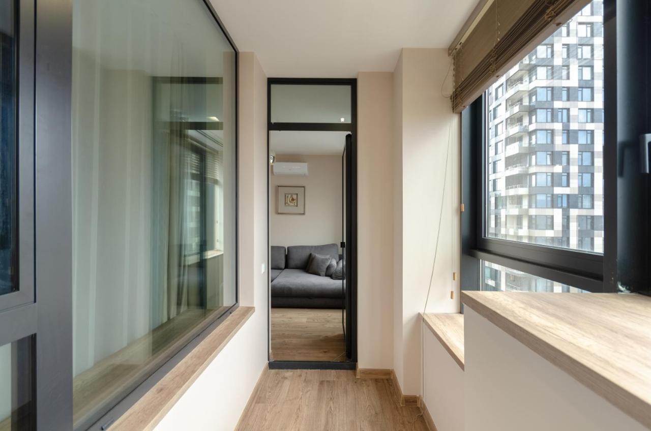 Petrovdom Apartment 77-94-59 In Rc Tetris Hall, Dilova Street 1-2 Kiev Extérieur photo