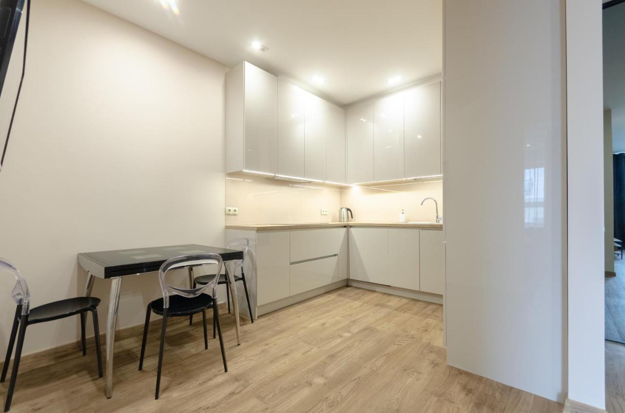 Petrovdom Apartment 77-94-59 In Rc Tetris Hall, Dilova Street 1-2 Kiev Extérieur photo